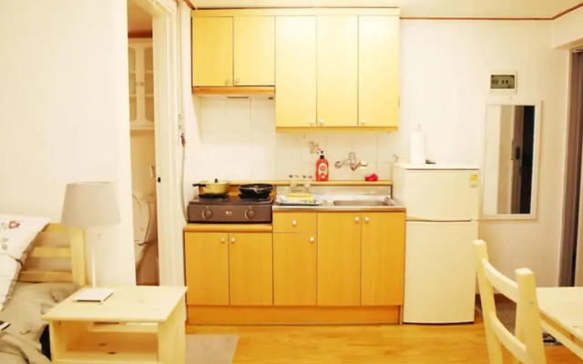 JJ's Studio in Hongdae