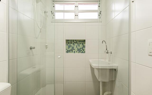 Apartamento tranquilo a 5min da UFSC RLB014