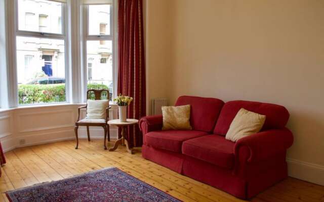 3 Bedroom Stockbridge Apartment