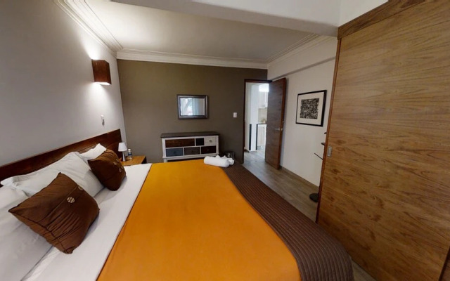 Tokio Suites