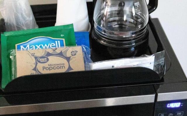 The Lodge At West River