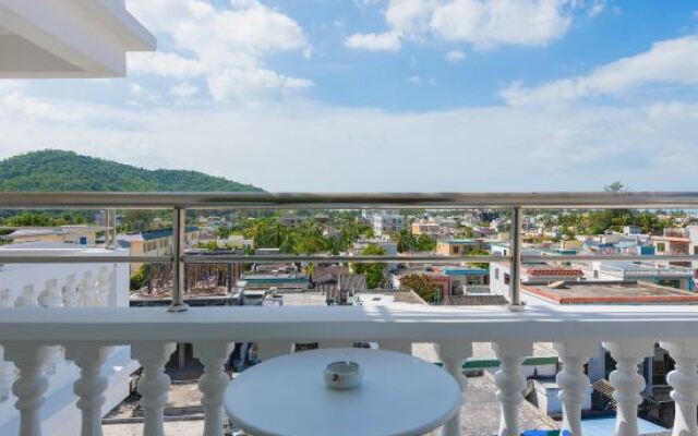 West Island Story Inn