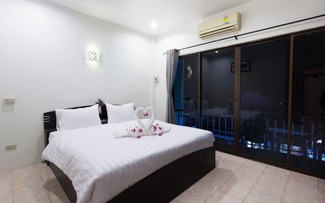 White Snapper Kitchen & Guesthouse