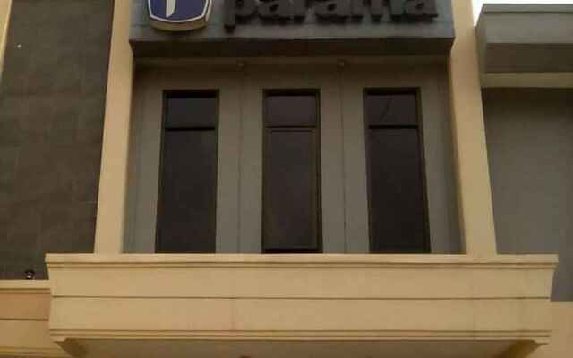 Parama Hotel