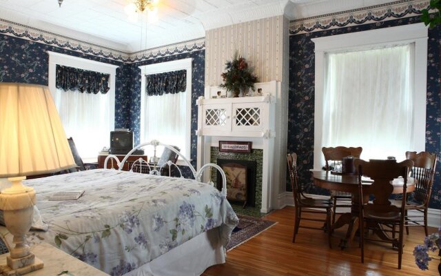 The Mansion at Elfindale