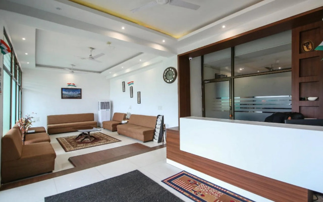 Hotel White Pearl by OYO Rooms