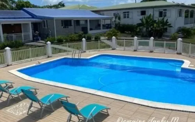 Bungalow Cannelle - Piscine et Jaccuzi