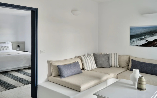 Vedema, a Luxury Collection Resort, Santorini