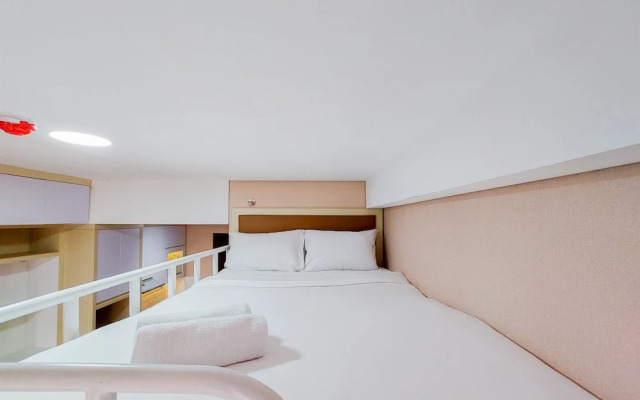 Well Furnished and Simply Studio Transpark Bintaro Apartment