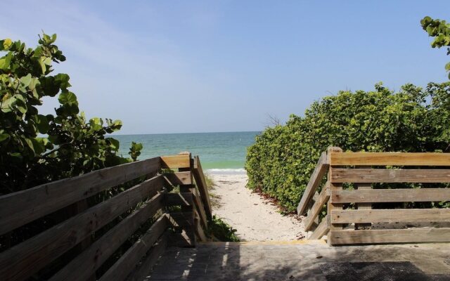 Gorgeous Grove Contemporary Family Home