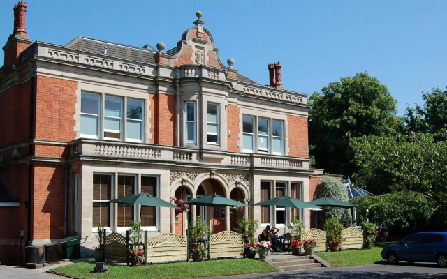 Millfields hotel
