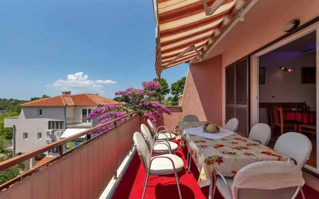 Ruzi - Family and Friends - A1