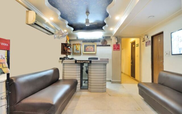 Hotel lahorimal Deluxe Paharganj