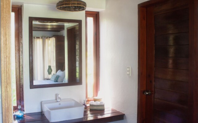 Harana Surf Resort - Hostel