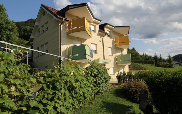 Apartments Veno