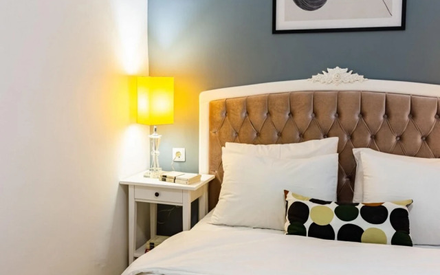 Missafir Impressive Flat in the Heart of Cihangir