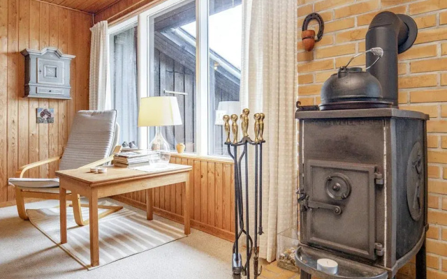 4 Person Holiday Home in Frorup