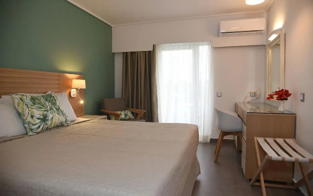 Palm Beach Hotel - Adults only