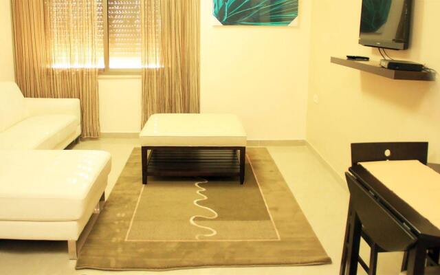 Uptown Modern Furnished Apartments