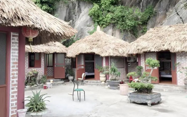 Cat Ba Mountain View