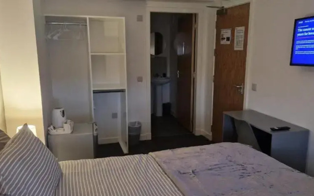 Station Hotel