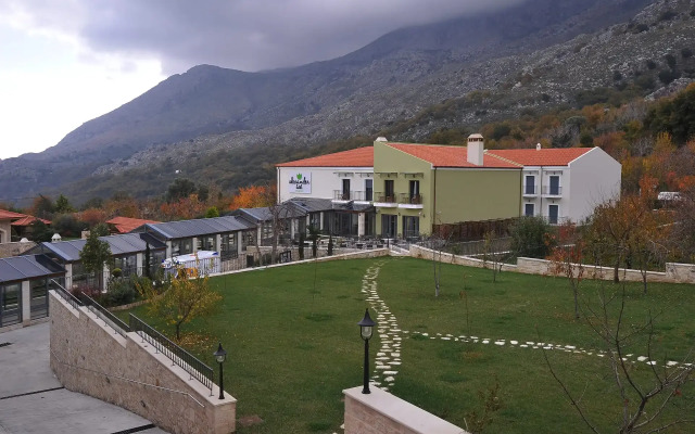 Alexander Mountain Resort