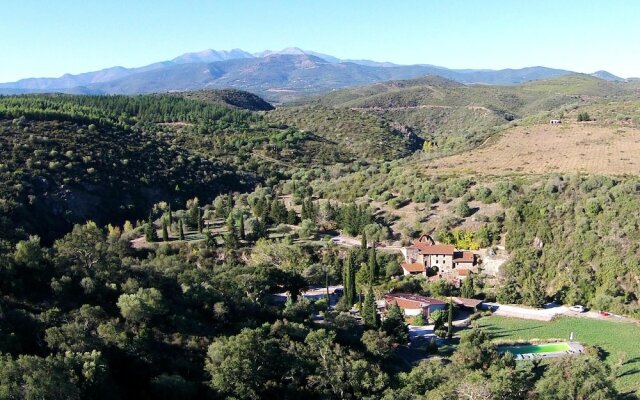 Mansion With 3 Bedrooms in Castelnou, With Wonderful Mountain View, Po
