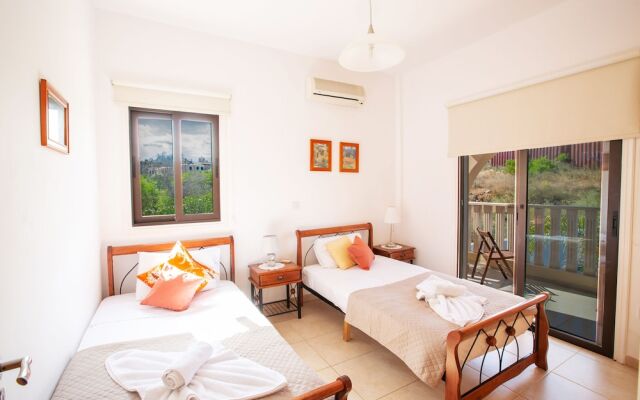 Protaras Holiday Villa Av6