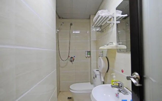 Zunyi Yutan Ziyang Hotel