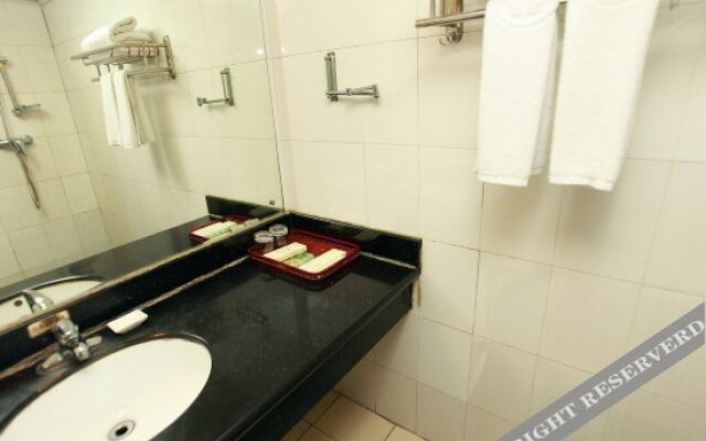 Chengdu Fuyuan Hotel (Chunxi Road Taikoo Li)