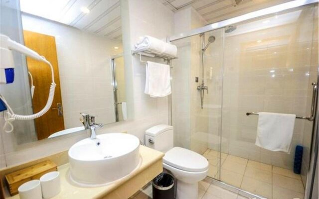 Starway Hotel Qinhuangdao Railway Station