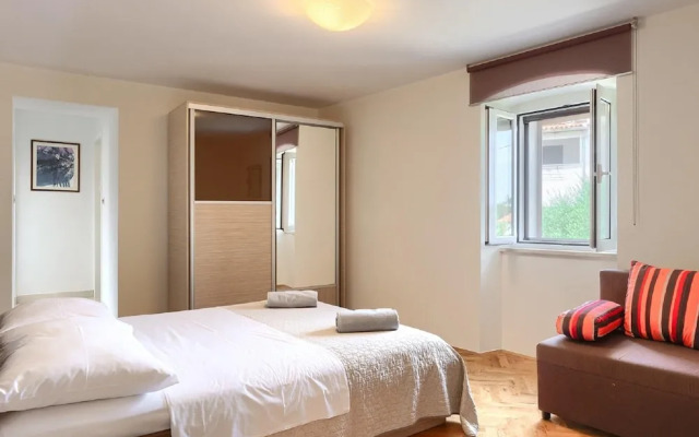 Holiday Home in Rovinjsko With a Pool