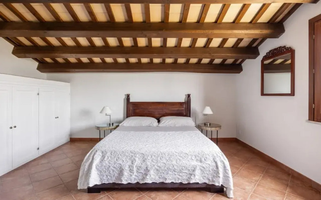 Villa sui Colli Ericini con Piscina