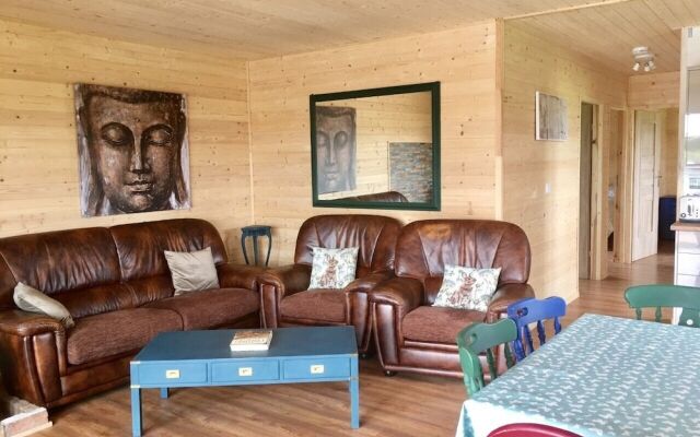 Lakeside Fishing Lodges