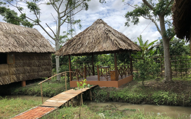 Mekong Daniel Bungalow