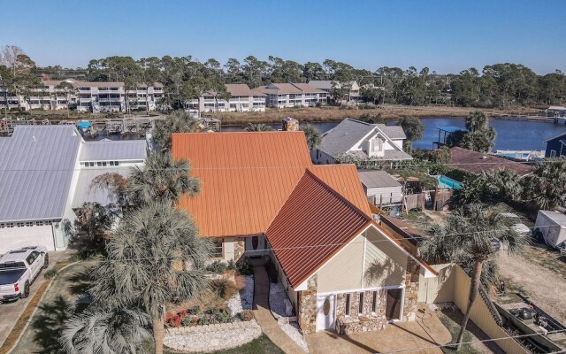 The Lagoon Hideaway