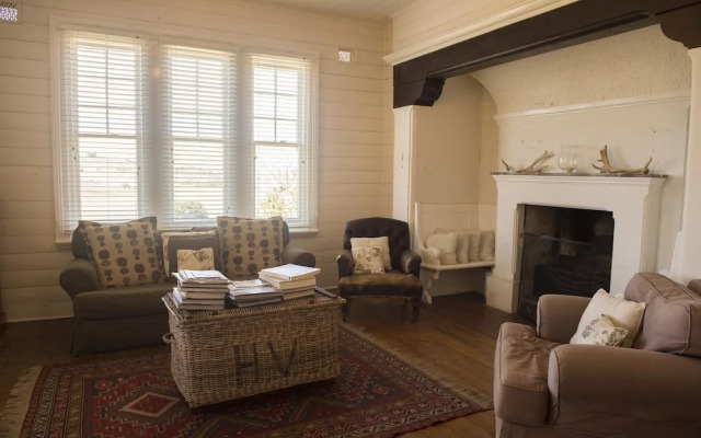 Hillview Heritage Estate