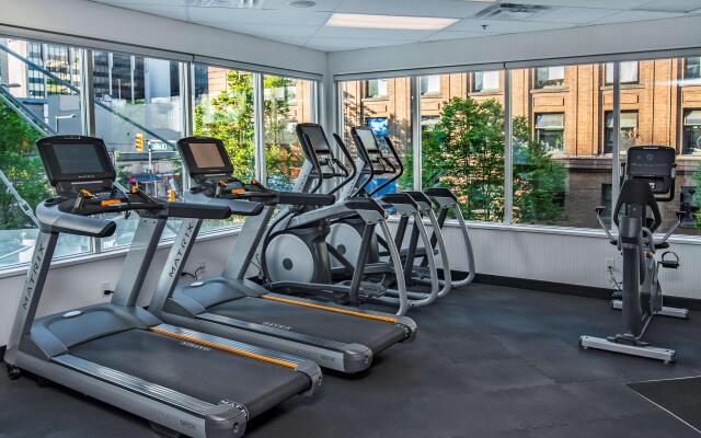 Best Western Premier Chateau Granville Hotel & Suites & Conf. Centre