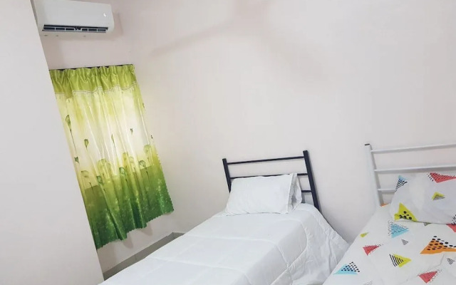 OYO 90250 Sutera Wangi 3bhk Apartment