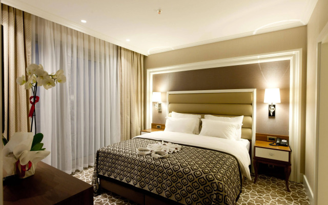 Alila Deluxe Thermal Hotel & Spa