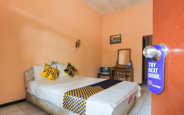 OYO 2465 Hotel Raung View