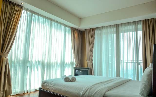 Cozy Pool View Kemang Village Residence Apartment with Direct Access To Mall