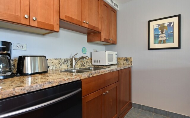 Kahana Reef 414 by RedAwning