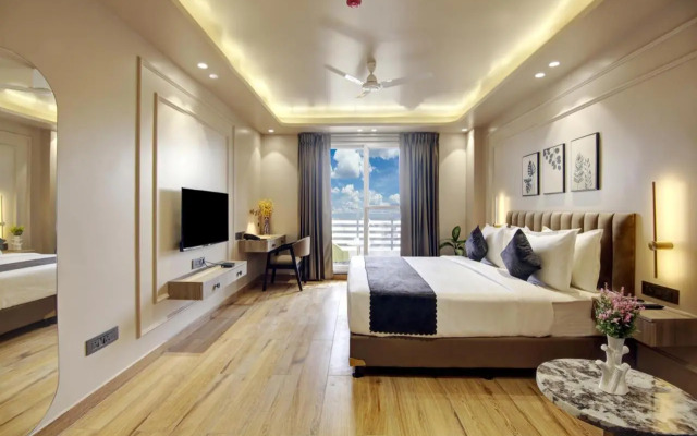 Saltstayz Premier - Near Golf Course Road & Sector 57