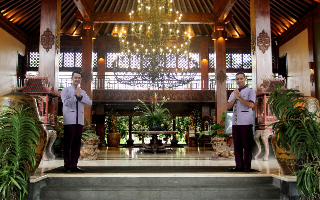 Laras Asri Resort and SPA