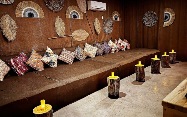 Wolf Of The City Hotel & Spa