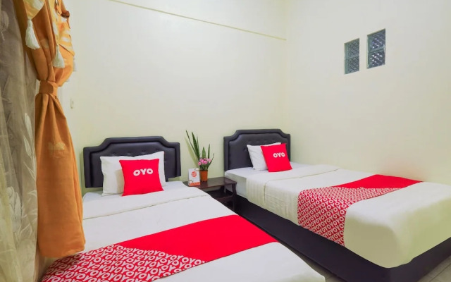 Ndalem Jogja Cupuwatu Syariah by OYO Rooms