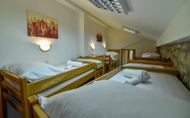 Hostel Sinj