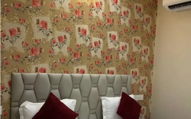 Goroomgo 11 Inn Ludhiana