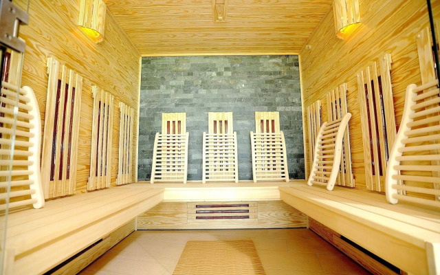 Hôtel Restaurant & Spa LE VAL MORET